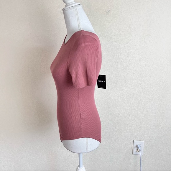 NWT Forever 21 Mauve Ribbed Honeycomb Scoop Back Bodysuit - Picture 2 of 5